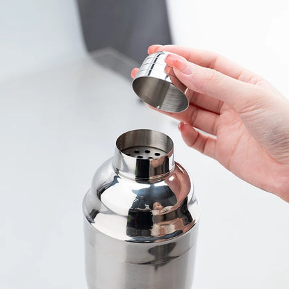 Collection shakers cocktail professionnels inox pour équipement bar complet maison