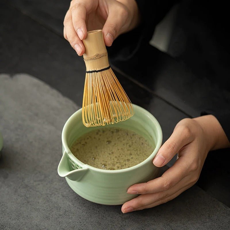 Fouet matcha traditionnel - cuisine inspirante
