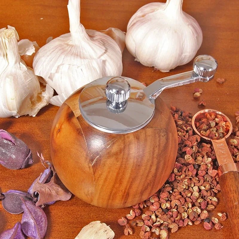 Moulin à poivre et à sel en bois - cuisine inspirante