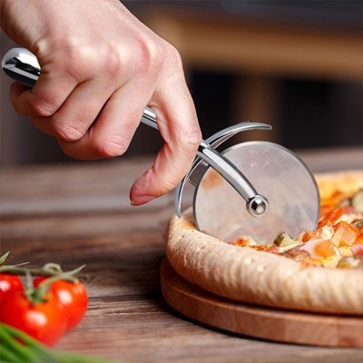 Couteau à pizza inox | Ultra - tranchant - cuisine inspirante
