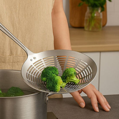 Ecumoire professionnelle - cuisine inspirante