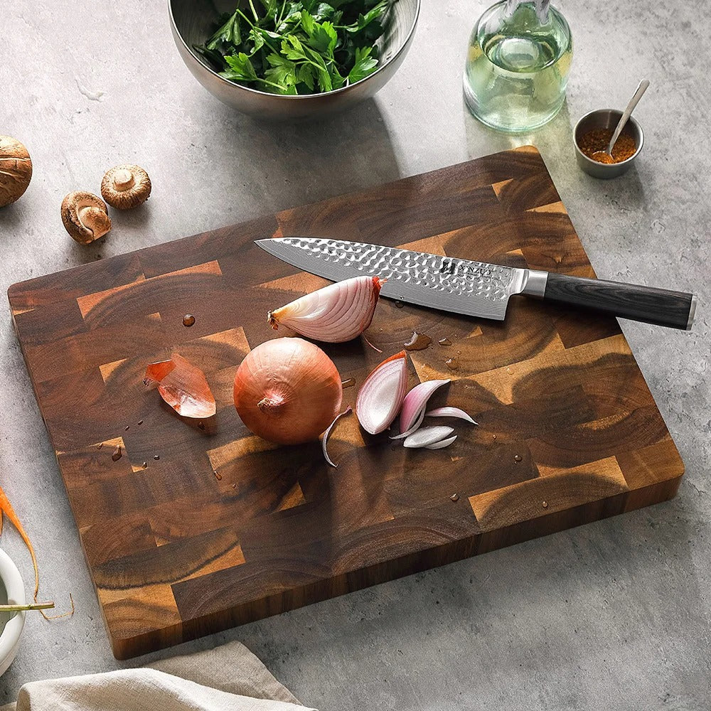 Planche à découper en bois d'acacia