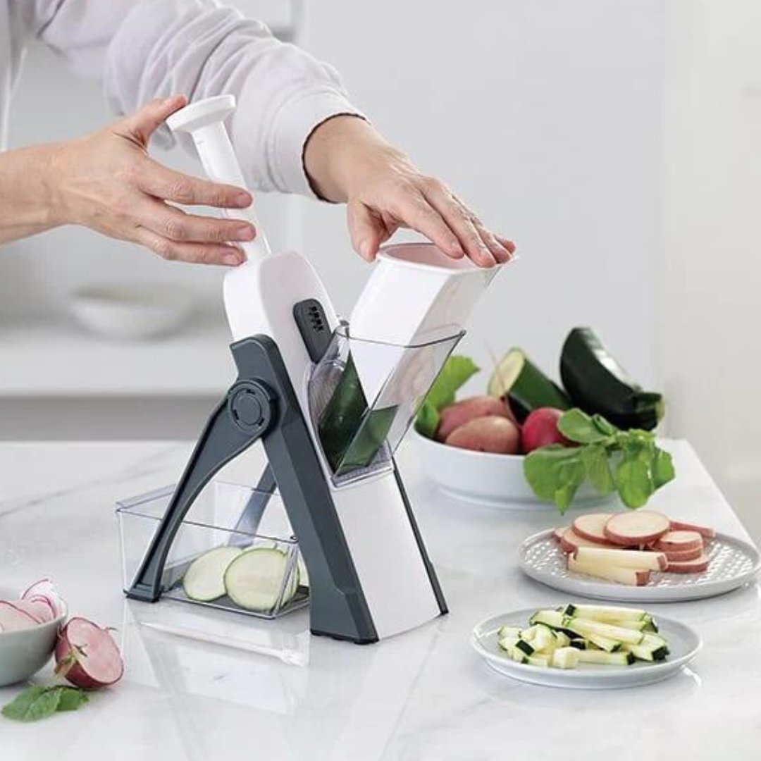 SafeCut™ - Mandoline Multifonction - Cuisine Inspirante